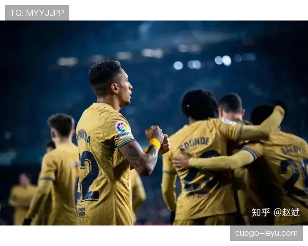 拉菲尼亚转会费刷新纪录，足球市场进入新一轮洗牌期