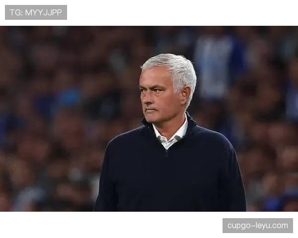 穆里尼奥反击体系深度解析：高压防守如何铸就逆袭奇迹