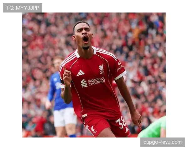 匈牙利球星加盟利物浦,稳健表现开启新征程 匈牙利球星加盟利物浦,稳健表现开启新征程