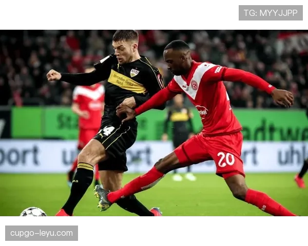 勒沃库森球员状态火热,强势助力球队再创佳绩 勒沃库森球员状态火热,强势助力球队再创佳绩