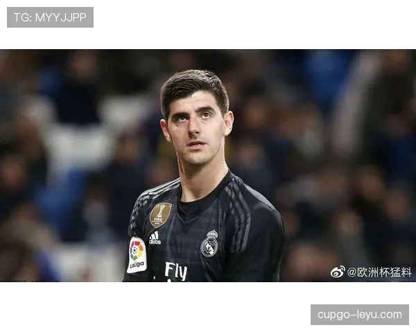 库尔图瓦创欧冠历史：闪电零封铸就新里程碑，表现惊艳全场