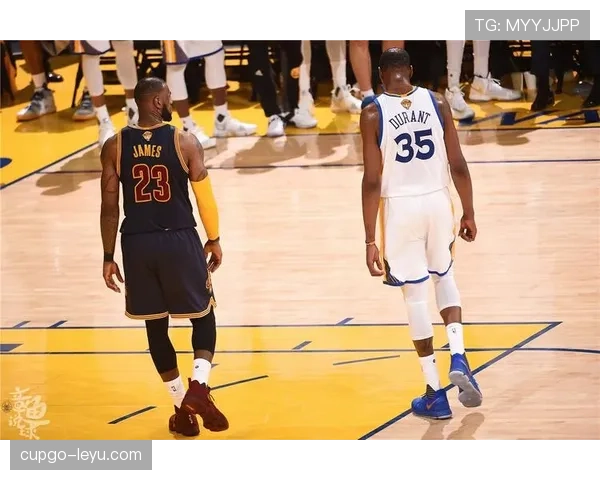 欧洲杯预选赛C组战况胶着,多队表现稳健引球迷热议 欧洲杯预选赛C组战况胶着,多队表现稳健引球迷热议