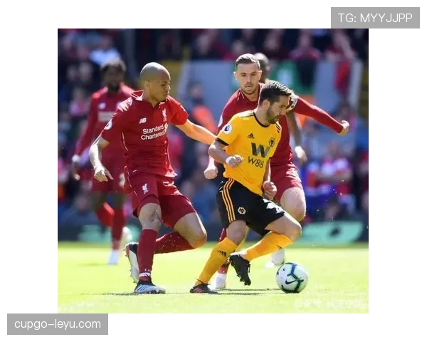 肖恩·朗斯塔夫状态回暖，助队在英超联赛中逆转获胜