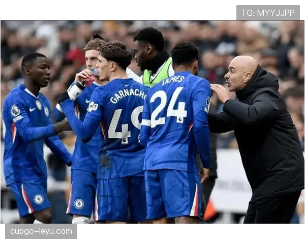 纽卡斯尔与切尔西近期表现稳健，竞争英超前四席位