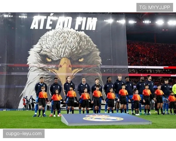 皇马中锋短缺问题持续加剧,对球队进攻稳定性形成阶段性制约 皇马中锋短缺问题持续加剧,对球队进攻稳定性形成阶段性制约